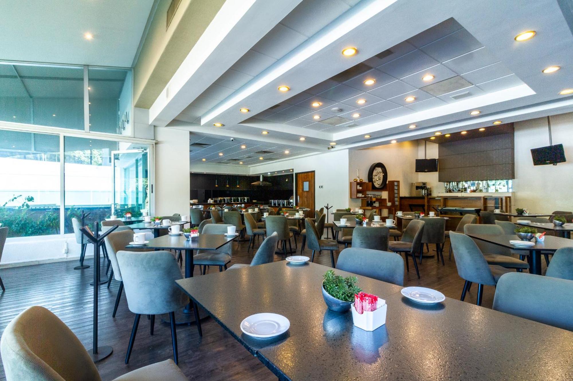 Meson Ejecutivo Guadalajara Minerva - Av Mexico Hotel ภายนอก รูปภาพ