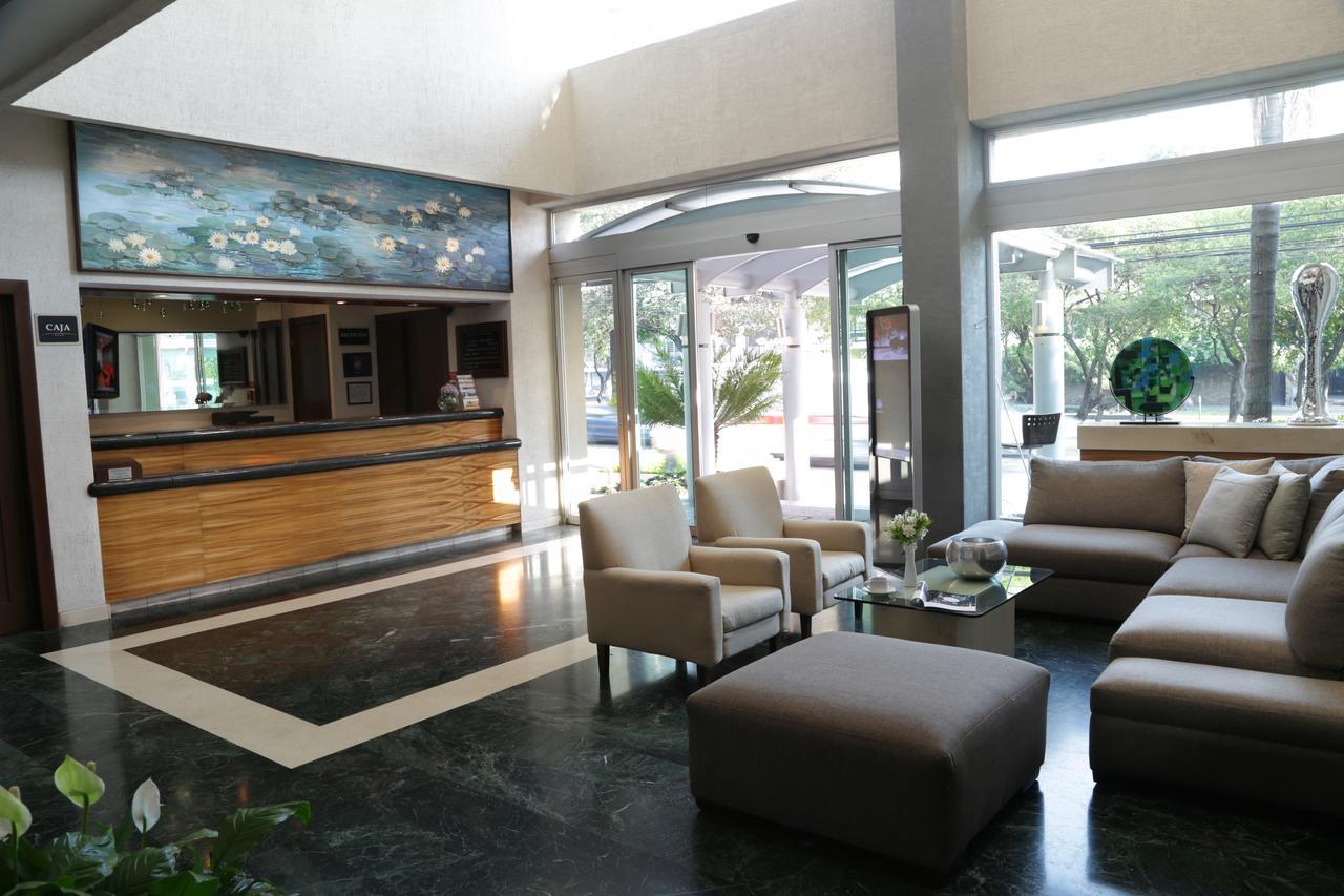 Meson Ejecutivo Guadalajara Minerva - Av Mexico Hotel ภายนอก รูปภาพ
