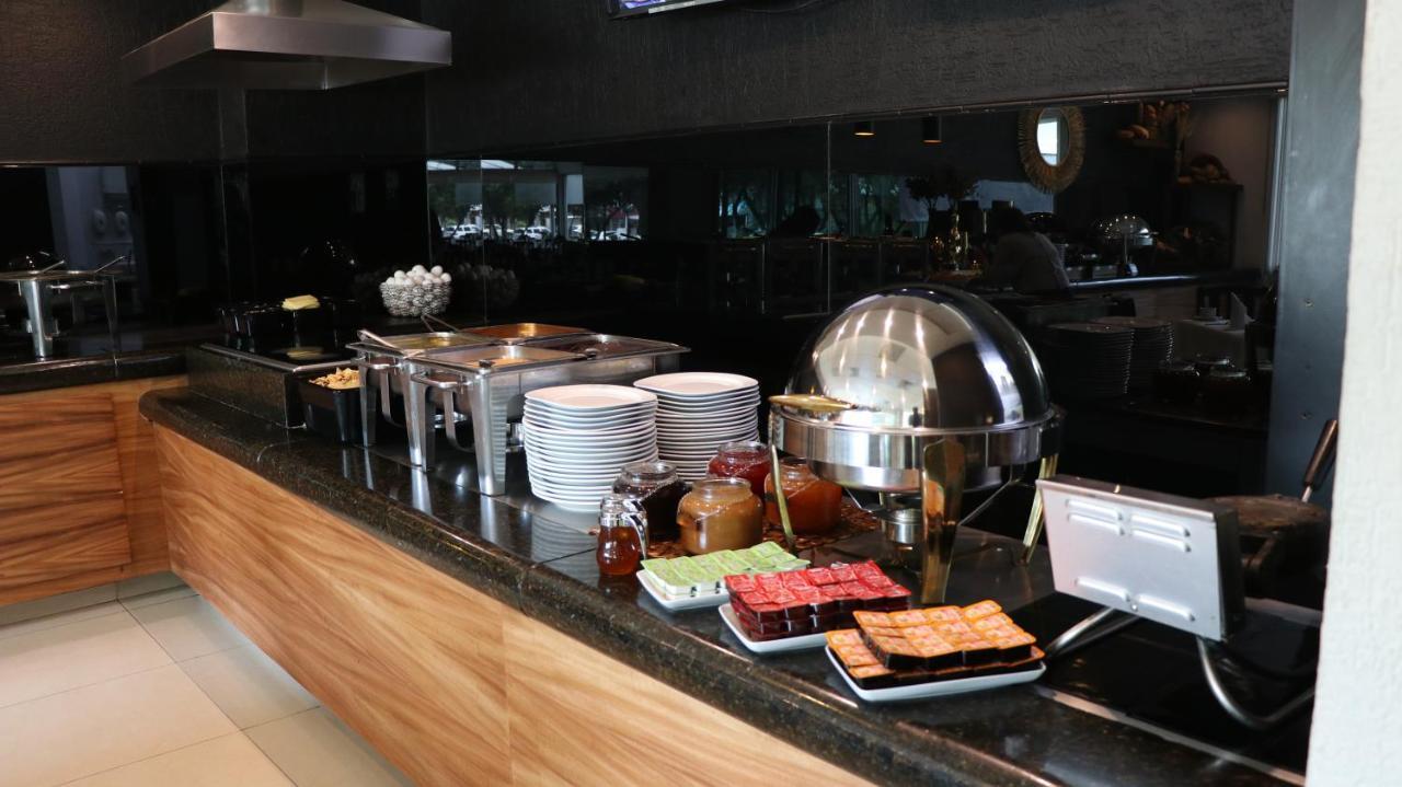 Meson Ejecutivo Guadalajara Minerva - Av Mexico Hotel ภายนอก รูปภาพ